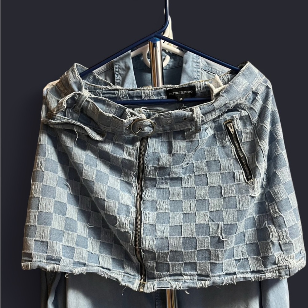 Pretty Little Thing Checkered Denim Skirt with Zipper Detail